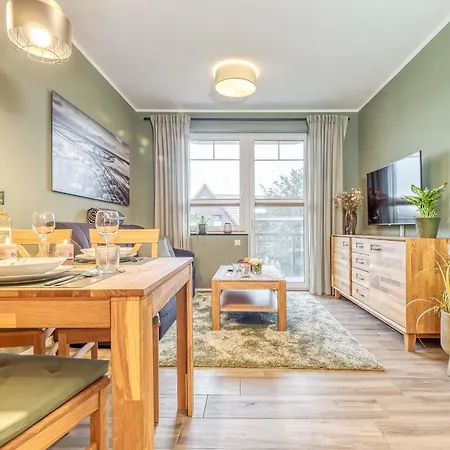 Strandstraße 16 - 3 *