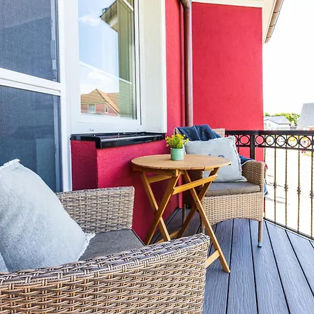 Strandstrasse 16 - 3 アパート